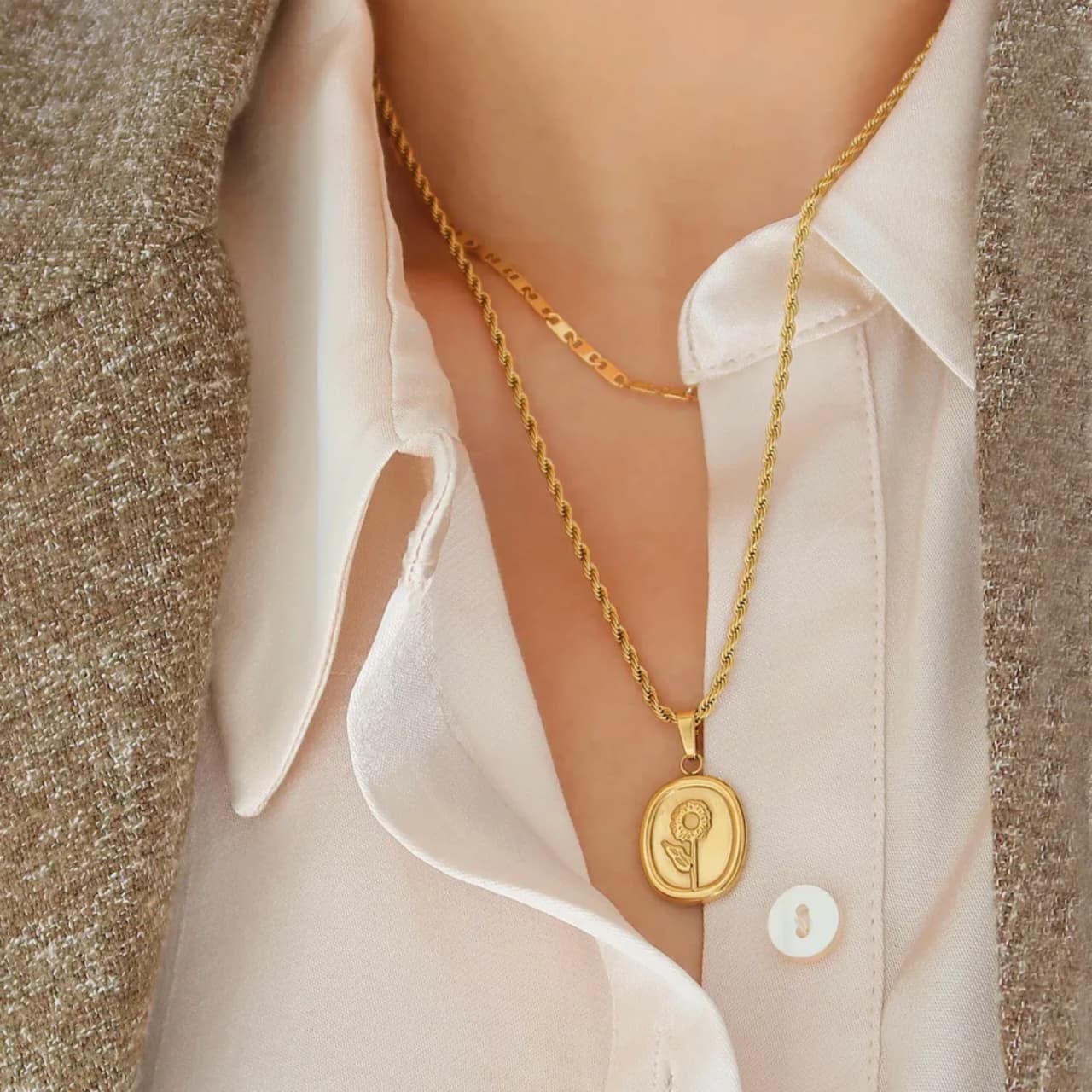 Robe Necklace by SMN Jeweller