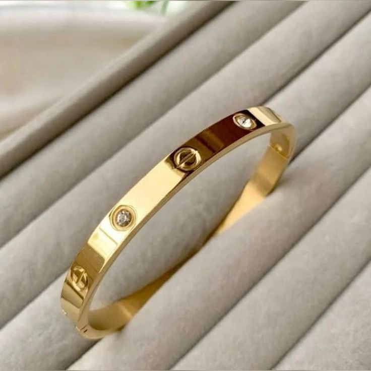 Cartier Hand Cuff – Timeless Luxury